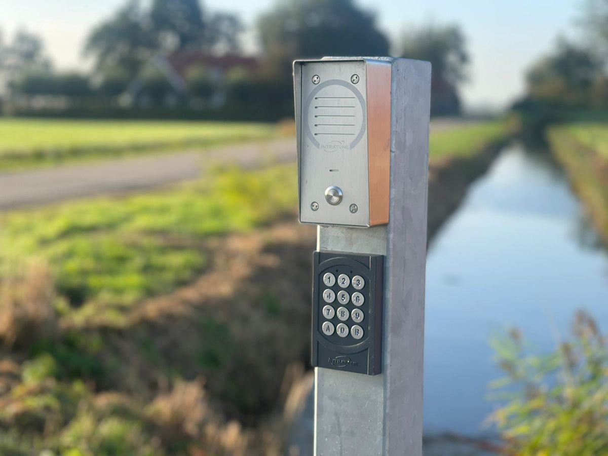 Intercom en codepaneel op GSM netwerk – Vlinck